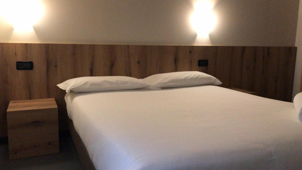 Hotel Doria - Business & Bike Ostiglia Extérieur photo